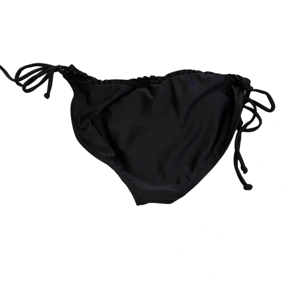Twenty One black swim bottoms M